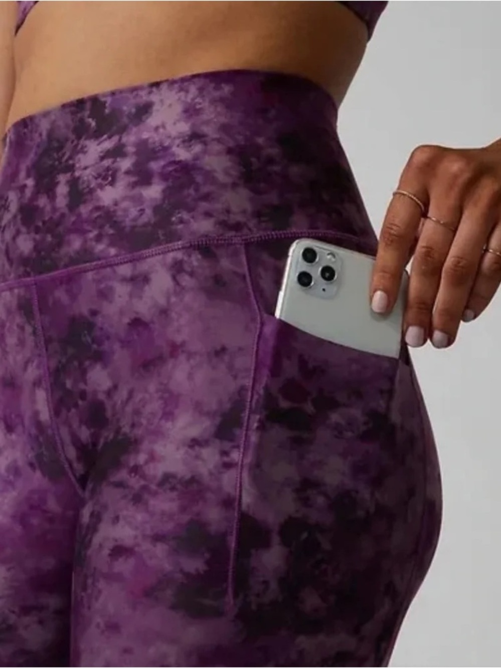 Athleta Salutation Stash Pocket II Printed 7/8 Tights, EUC